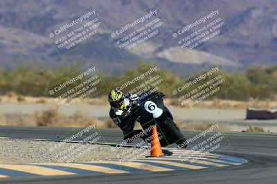 media/Jan-09-2022-SoCal Trackdays (Sun) [[2b1fec8404]]/Turn 14 (10am)/